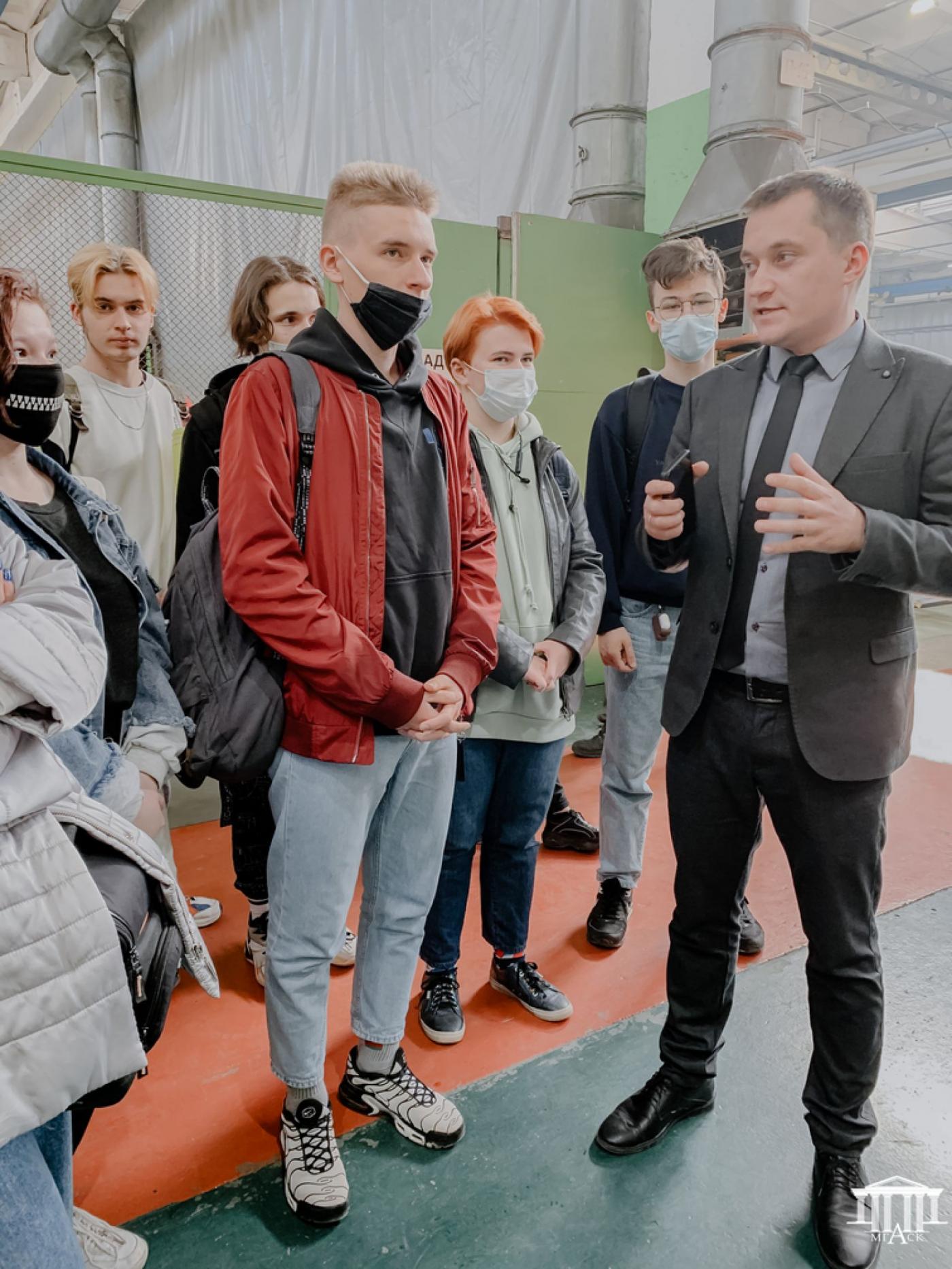 Экскурсия по предприятию «Белкоммунмаш» учащихся МГАСК